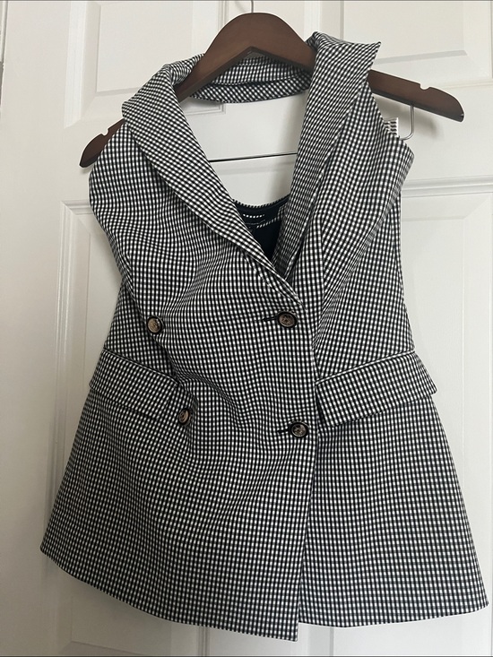 White House Black Market Tops - White House Black Market Black and White Gingham Dress